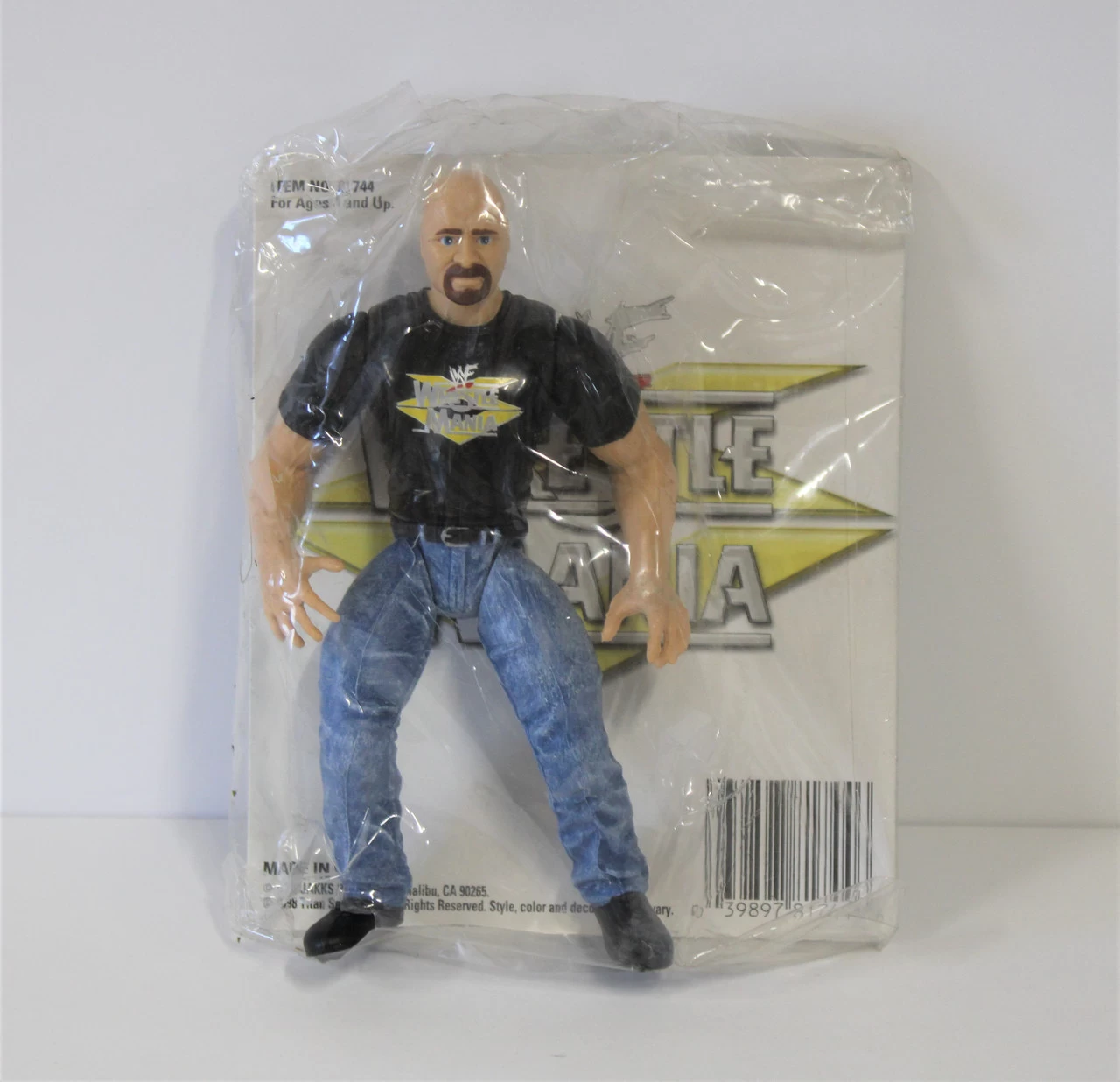 JAKKS PACIFIC Jakks Wrestle Mania Stone Cold Steve Austin Mail Away Action Figure 3 JAKKS PACIFIC Jakks Wrestle Mania Stone Cold Steve Austin Mail Away Action Figure